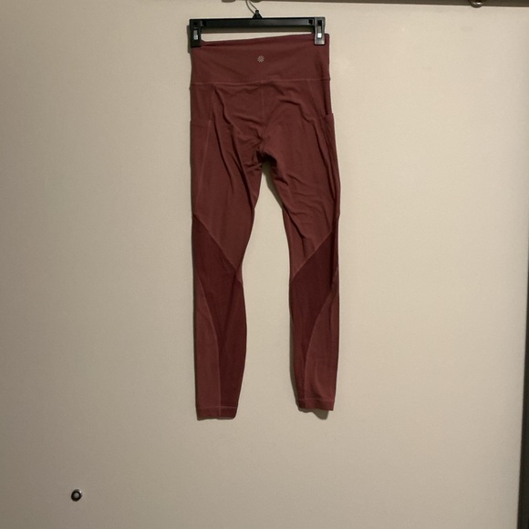 Extra Small Athleta Leggings - Pink Ankle Length - Picture 4 of 5